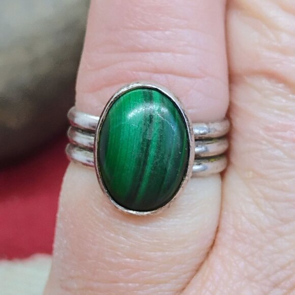Vintage Native Made Malachite Ring Wide Sterling Silver Band Size 6 - Picture 1 of 7